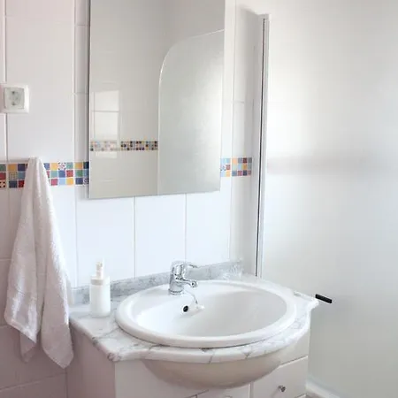 Cozy Do Bispo * فيلا دو بيسبو